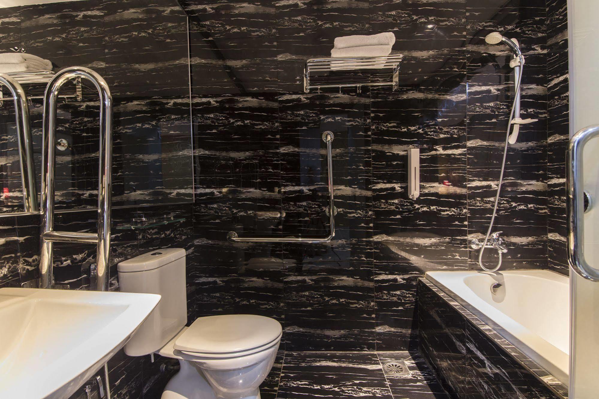Signature Hotel @ Bangsar South Куала Лумпур Екстериор снимка